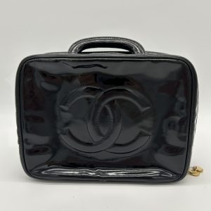 Chanel Vintage Enamel Vanity Bag Ser:42xxxx59