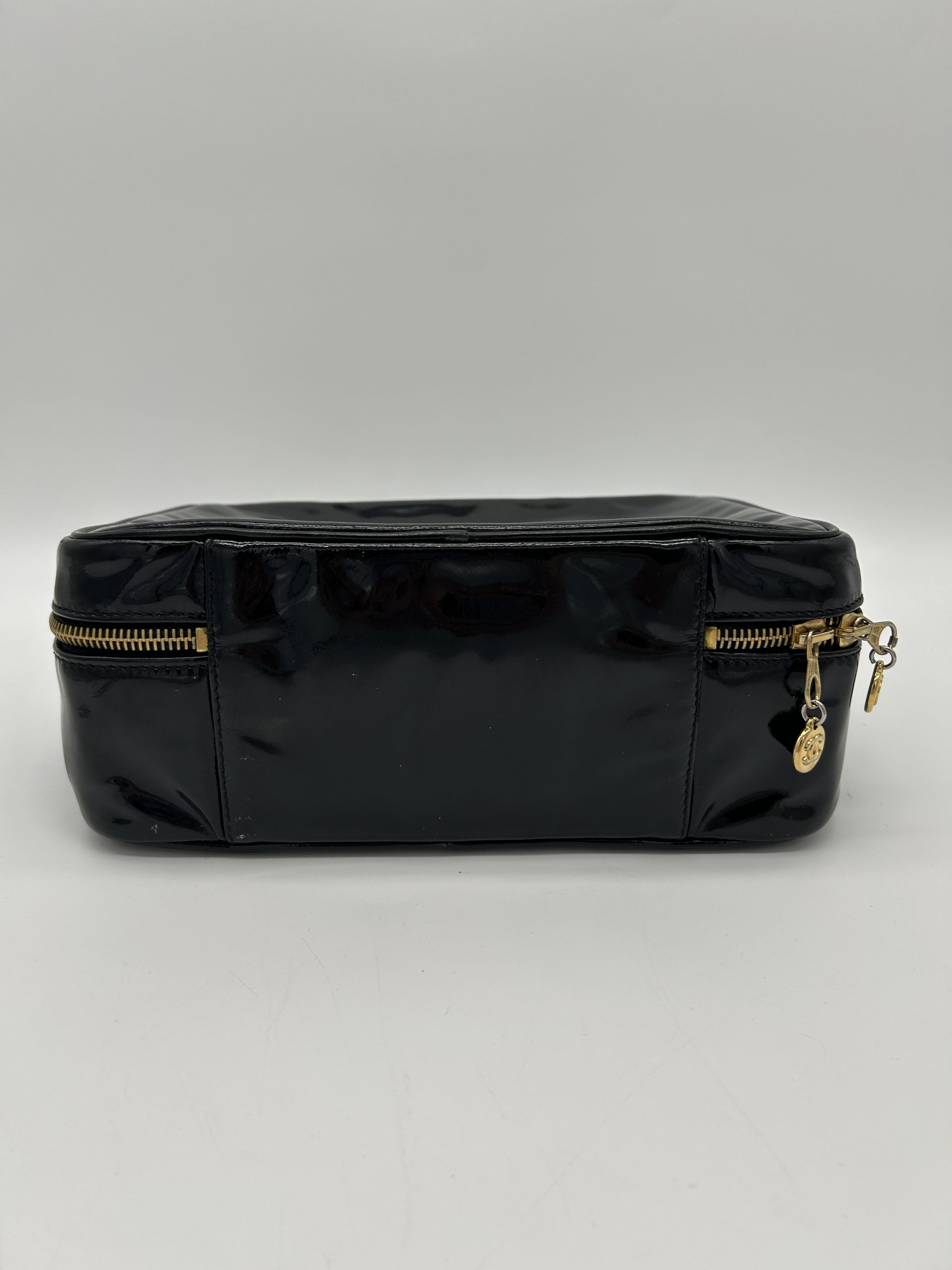 Chanel Vintage Enamel Vanity Bag Ser:42xxxx59 - Image 3