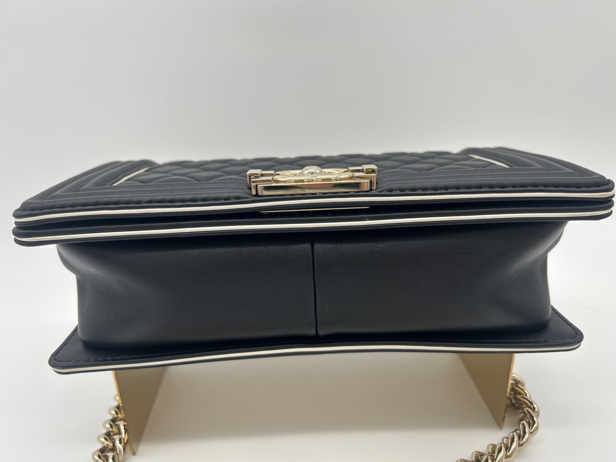 27xxxx79 Chanel Limited Edition Leboy Black Top Handle Black/White - Image 6