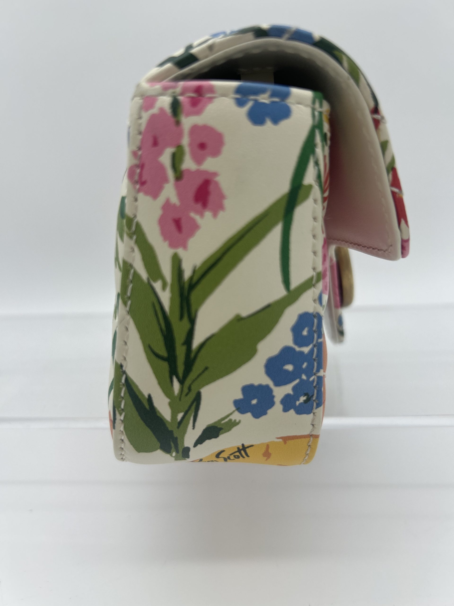 152-3925 Gucci x Ken Scott GG Marmont Super Mini Floral Special Edition Crossbody - Image 2
